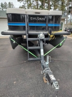 2022 Sylvan L3 CLZ Tritoon