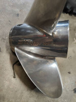 Mercury prop TEMPEST PLUS 22P