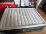 Aerobed 58” Inflatable Queen Size Mattress Couch Airbed Bed With Pump
