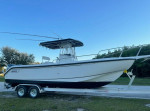 2000 Boston Whaler Twin Yamaha 200 Four strokes!