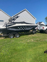 2018 StarCraft SCX 231 surf edition