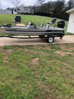 1994 17ft Bass Tracker