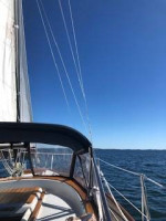 33' Morgan Out Island Sailboat