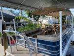2017 VERANDA TRITOON