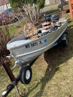 BOAT/TRAILER/TROLLING MOTOR AND 2 MOTORS