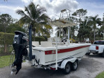 2013 CAROLINA SKIFF Ultra Elite Series 21 Suzuki 140 hp 4-Stroke
