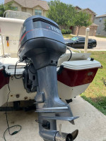 Boat 2001 19FT BAYSTEALTH CENTER CONSOLE!!