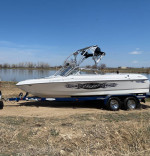 CLEAN 2005 Tige 22V Surf Boat - Low Hours