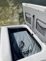 CLEAN 2005 Tige 22V Surf Boat - Low Hours