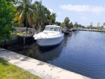 1995 TIARA 4000 Express Cruiser