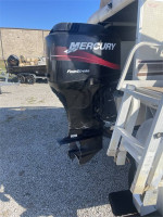 2001 BENNINGTON 2250RL BOAT W/MERCURY 90HP 4-S OUTBOARD