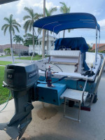 19' Mako Center Console