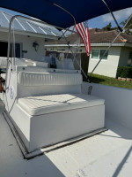 19' Mako Center Console