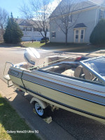 1984 Bayliner Capri  w/ Outboard