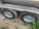 23 foot Larson
