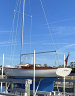 Cape Dory Typhoon Daysailer