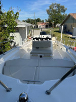 Like new 2019 170 Montauk