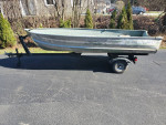 14 ft v hull and trailer