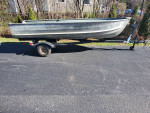 14 ft v hull and trailer