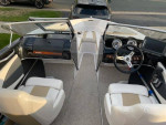 2016 glastron