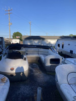 2004 22ft Suntracker Party barge