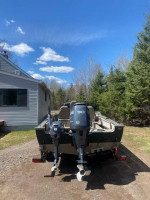 Lund 17 ft Angler SS Boat