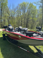 2021 Tracker Pro 190 Tournament Edition fishing boat