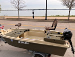 SUNDOLPHIN PRO 120 FISHING BOAT