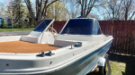 Tri-hull fishing boat