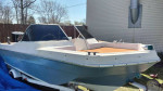 Tri-hull fishing boat