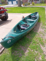 16' ADVENTURE MAD RIVER CANOE