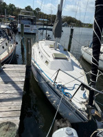 1979 endeavor 32 sailboat (Price Reduced)