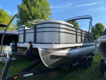 2023 Bennington 21' pontoon w/50hp engine & trailer- blackout package