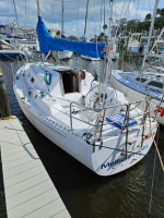 J/28 Sailboat