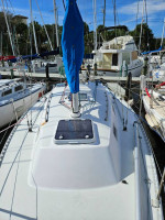 J/28 Sailboat