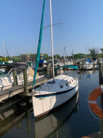 1987 Hake Seaward 24 Foot Sailboat w Trailer
