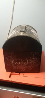 Twilight New Moon jewelry or make up box