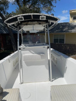 Sea fox 25'7" Center Console