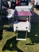 89 Maxium 1700 Speed Boat