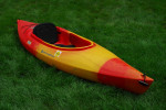 Kayak Swifty 9.5 w/Paddle - Exc Cond