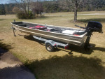 Jon Boat w/ 6hp Tohatsu Outboard