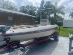 21’ Malibu Response LX Center Console Ski Boat