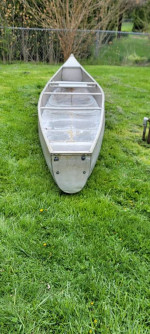 16 FT Flat back Canoe
