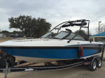 Spacious seating malibu 23-foot