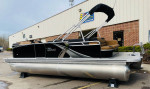 21’ Tahoe Pontoon 115 PXS Mercury