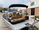21’ Tahoe Pontoon 115 PXS Mercury