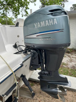 2002 Cobia 215