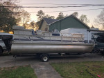 Pontoon 20’ sylvan