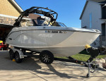 2023 Yamaha 222XD w/ Trailer