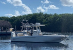2019 Boston Whaler 27''